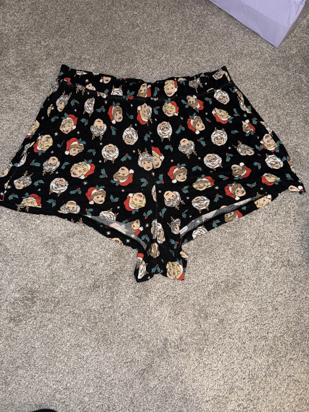 Golden Girls Face Print Lounge Shorts